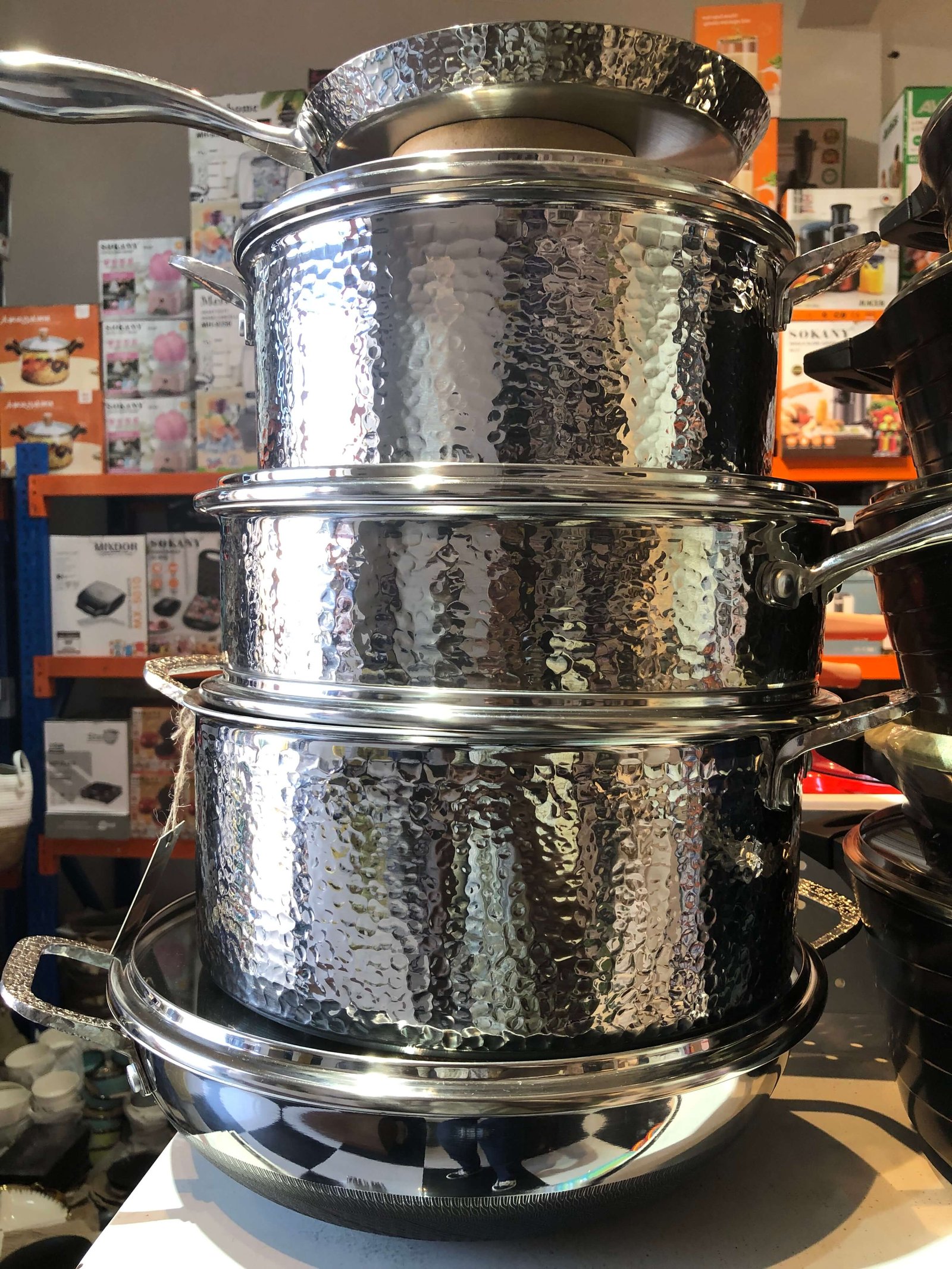 4-Piece Hammered Finish Stainless Steel Cookware Set with Glass Lids, Mirror Polish & Saucepan